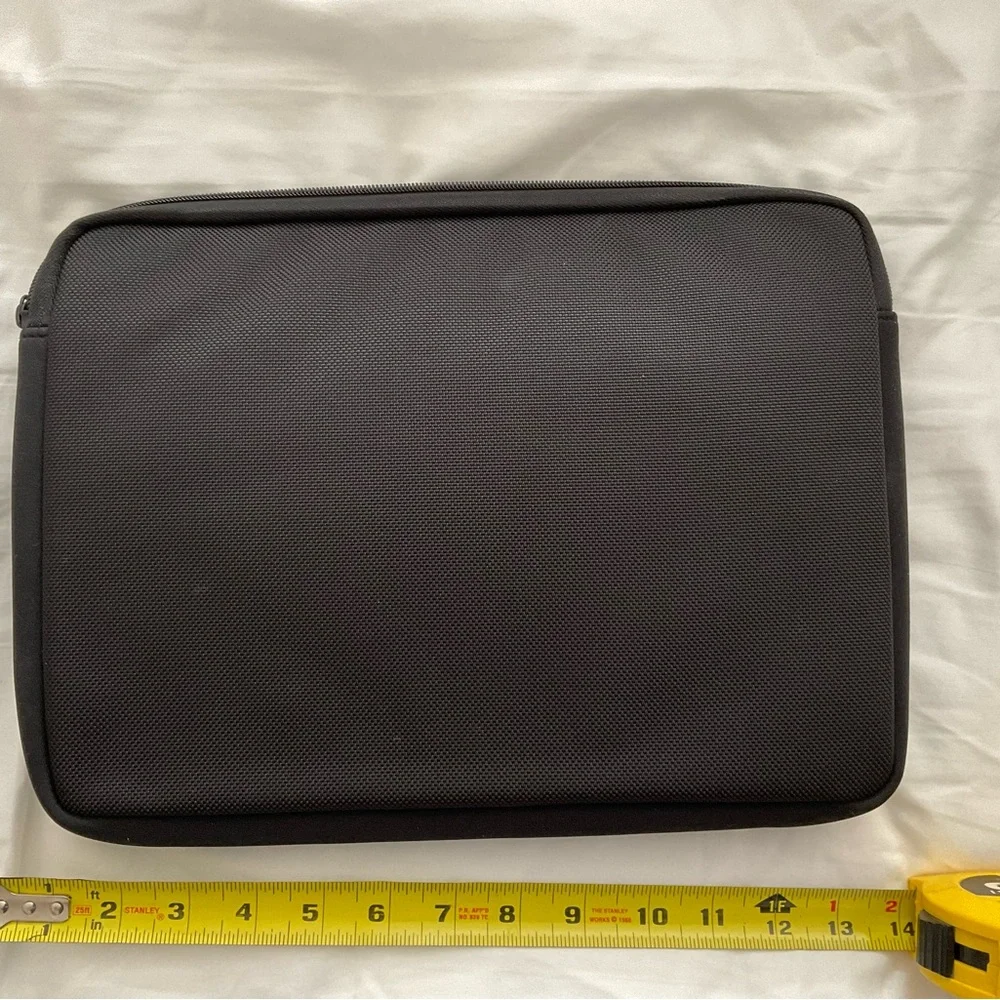 Tumi laptop or